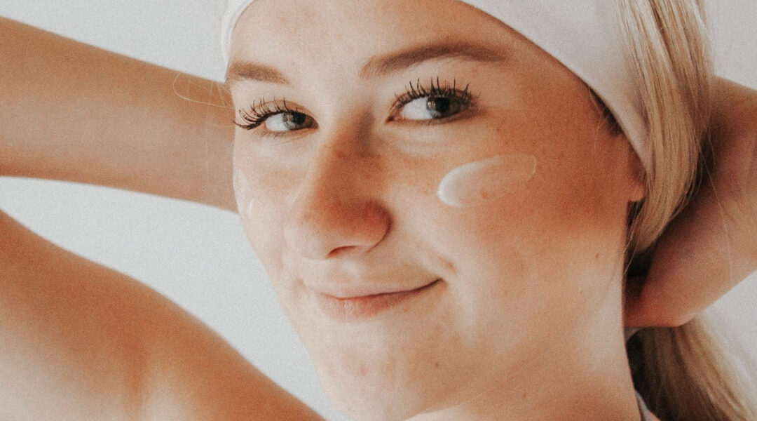 “Skin Care During Cancer Treatment: What You Should Know and How to Care for Your Skin”